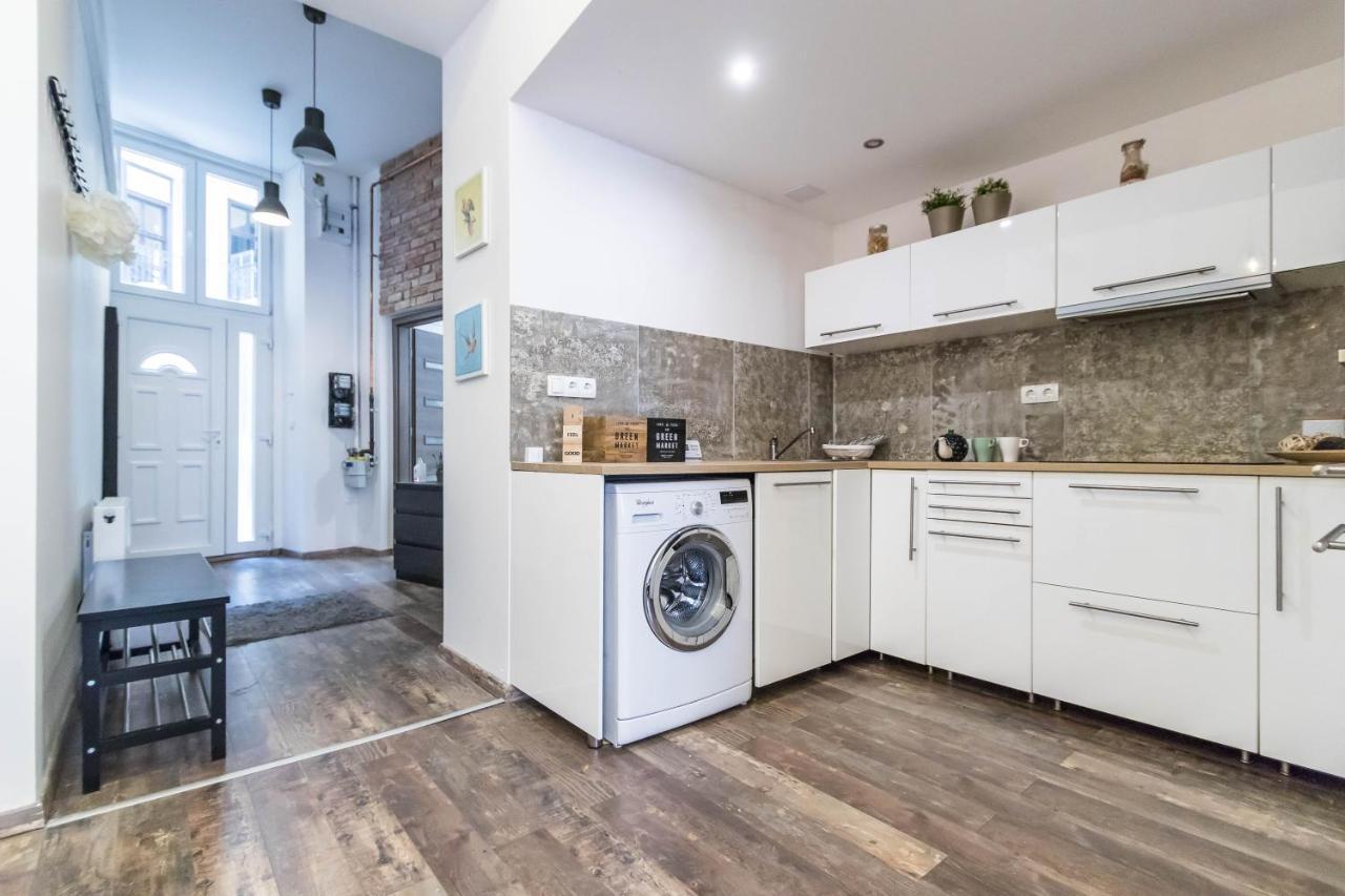 Katarina Apartment Blaha Square بودابست المظهر الخارجي الصورة